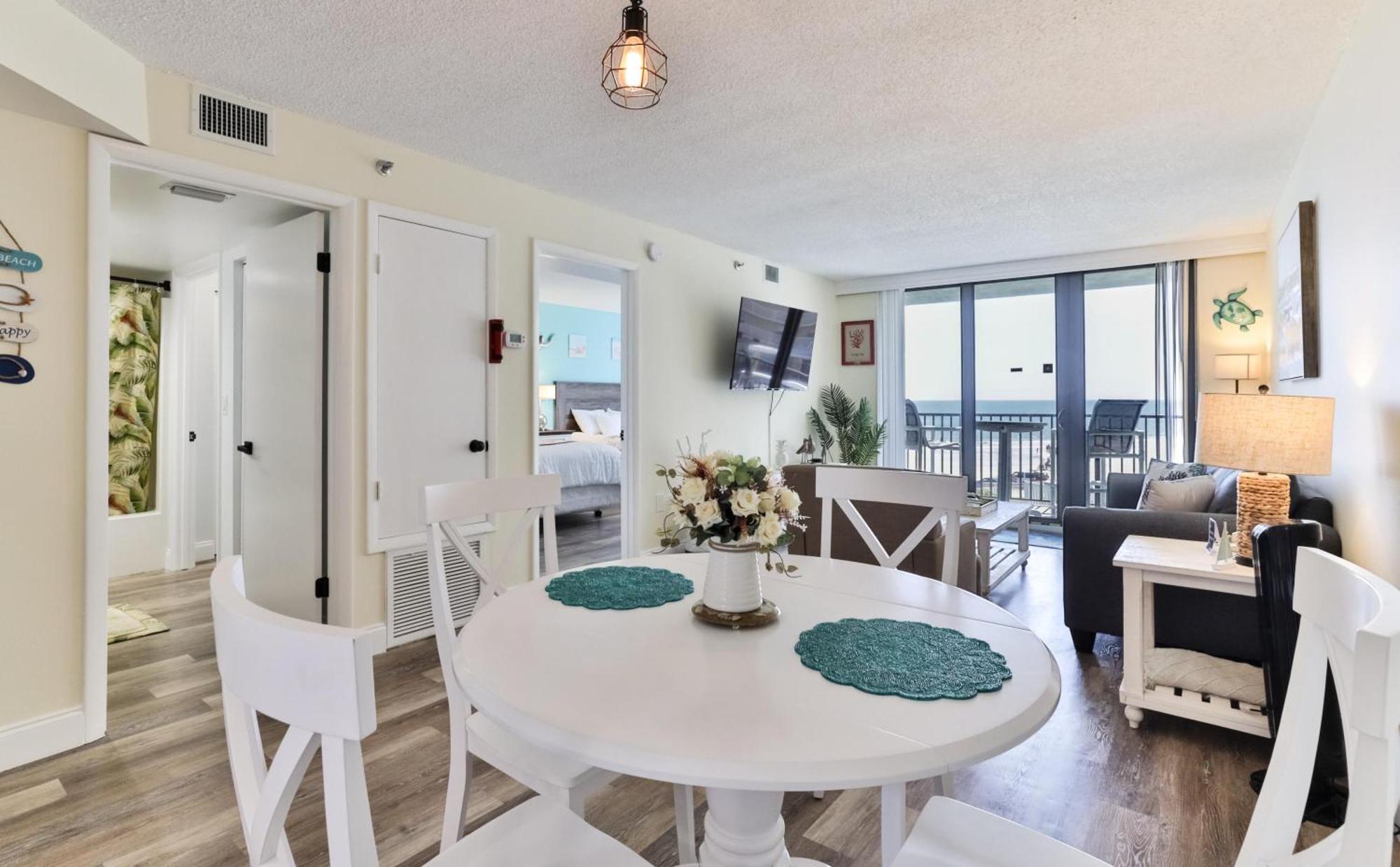 1 Bedroom -1 Bath With Ocean Views At Ocean Trillium 302 New Smyrna Beach Eksteriør bilde