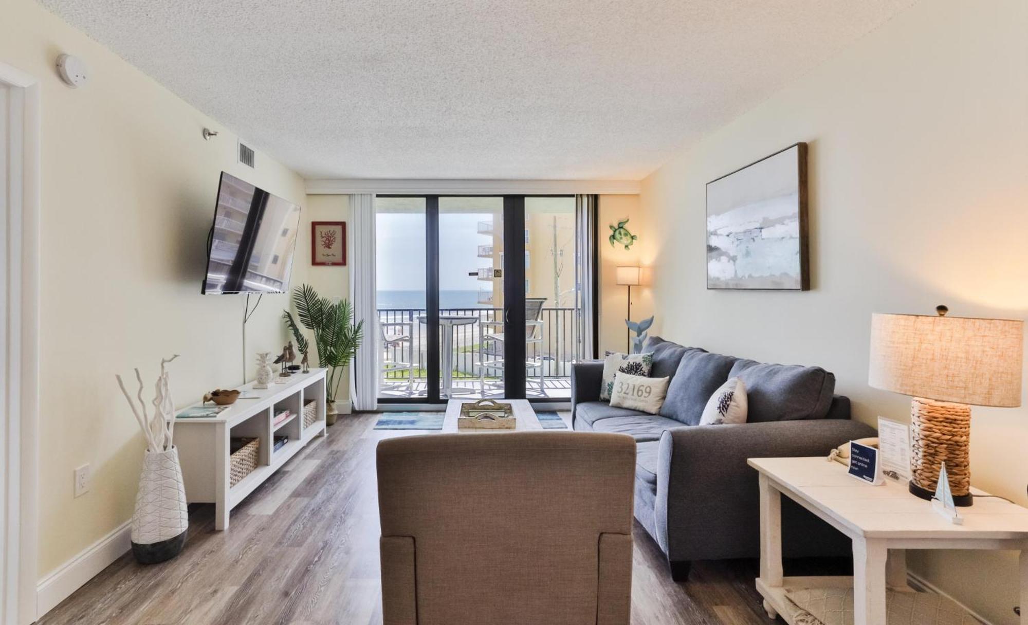 1 Bedroom -1 Bath With Ocean Views At Ocean Trillium 302 New Smyrna Beach Eksteriør bilde